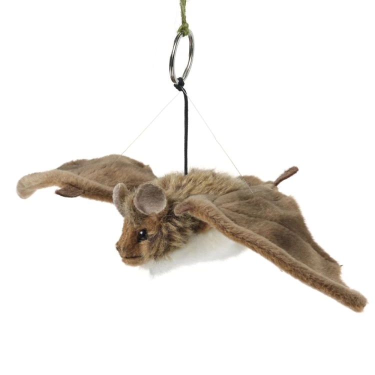 Mały pluszak nietoperz Living Nature 23 cm z rozłożonymi skrzydłami